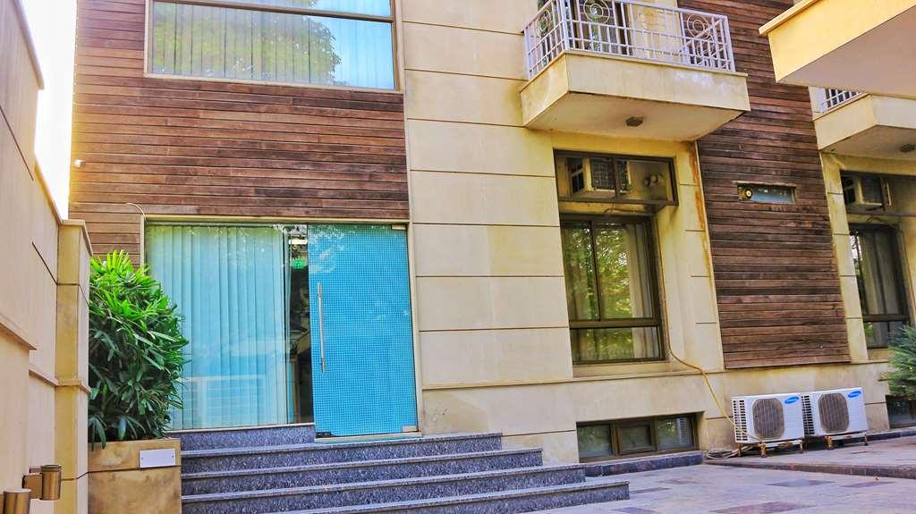 Stately Suites Mg Road Gurgaon Zewnętrze zdjęcie